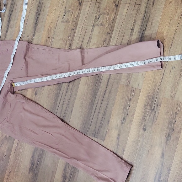 JOLT Dusty Pink Cargo Style Pants - Picture 10 of 13